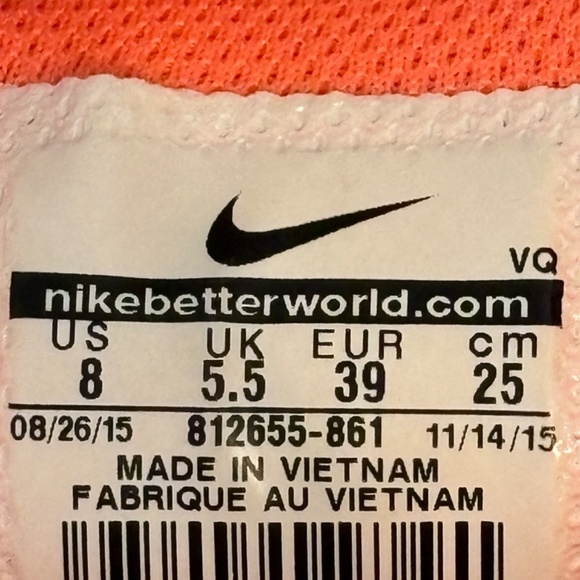 Nike Tanjun Women’s Running Shoe Size 8 Orange - Picture 9 of 9